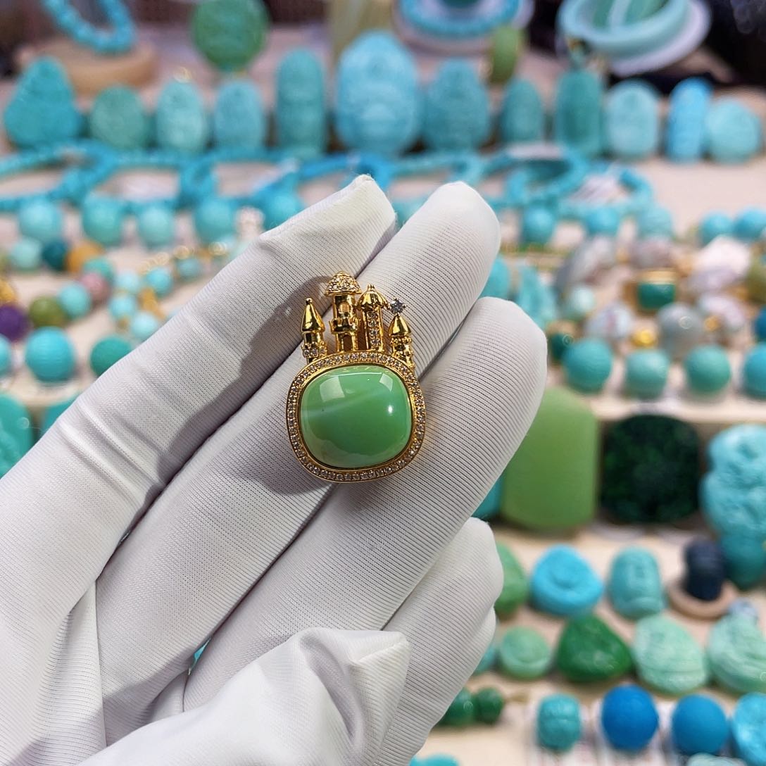 绿松石珠宝奇石18K金镶嵌