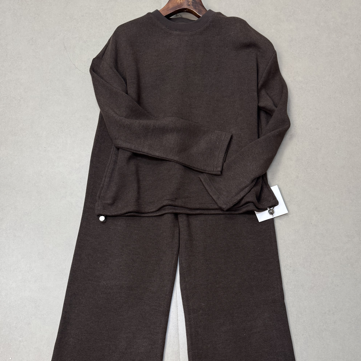 超绝品质圆领套装