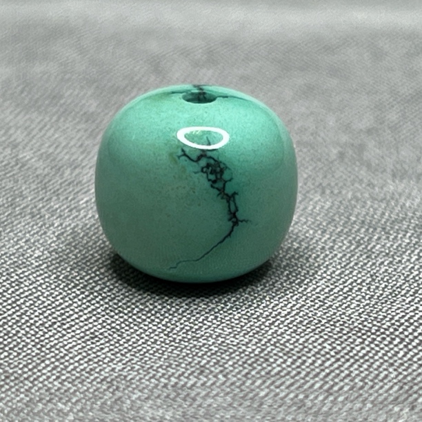 绿松石老型，尺寸11.4x10.1mm重2克