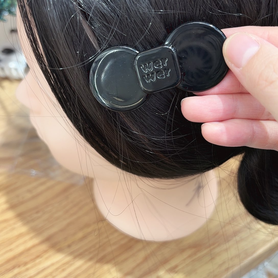 皮质铁合金中号黑色蝴蝶结