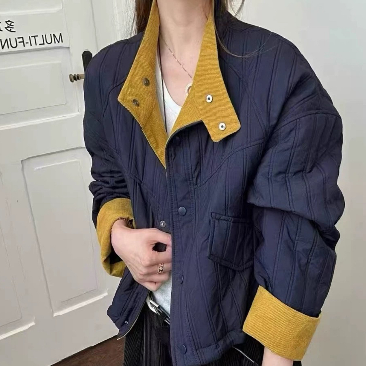 【海南珍珍】时尚百搭撞色系外套8763