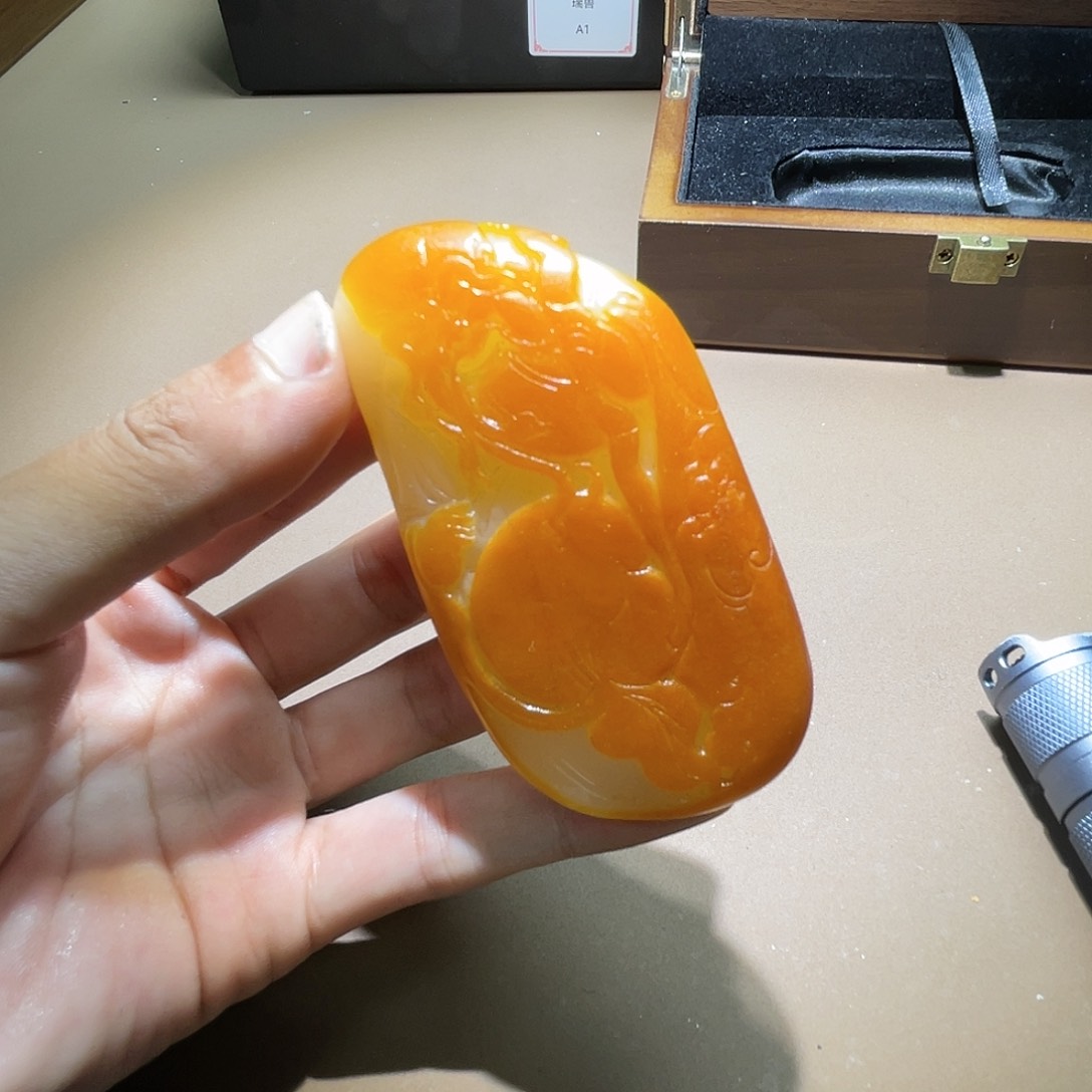 和田玉颈饰未镶嵌Z6