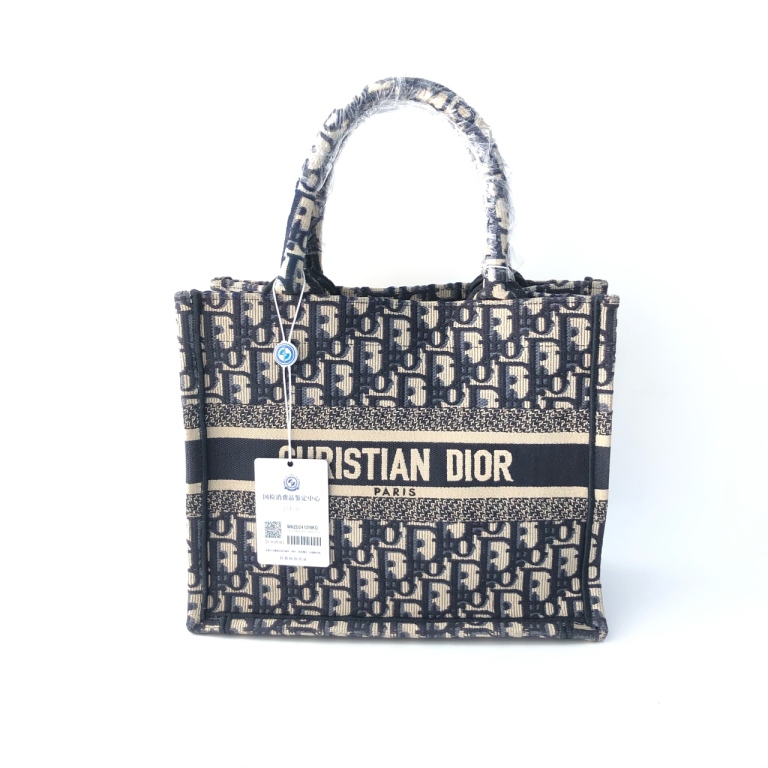 安洁利知之 Dior刺绣booktote手提包  412002H