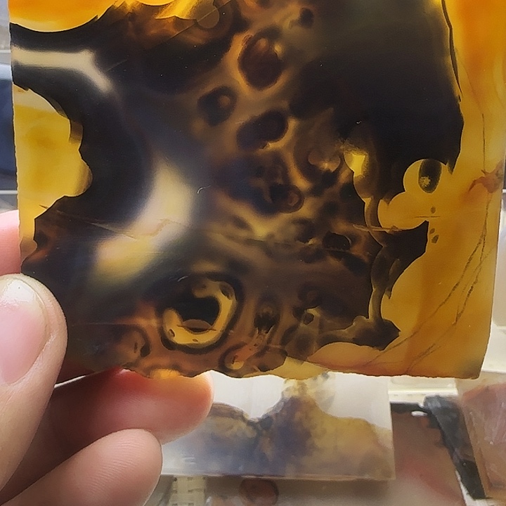 玛瑙/玉髓未镶嵌珠宝奇石