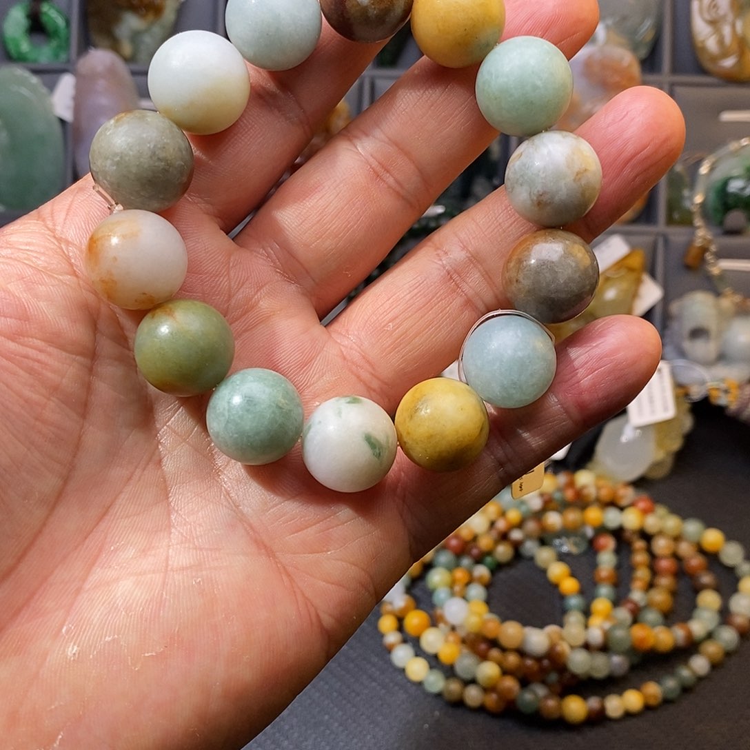 翡翠手串未镶嵌多宝