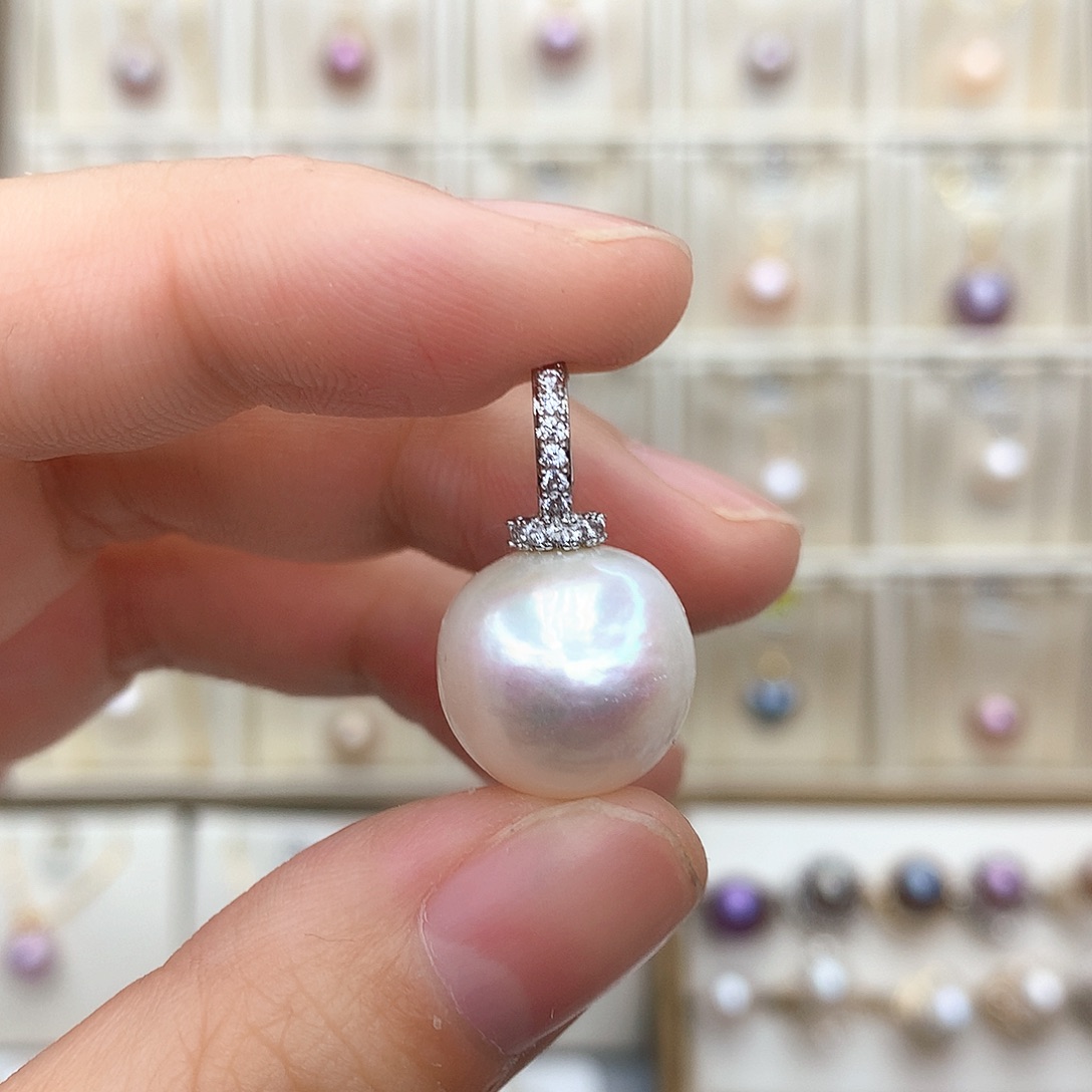 淡水珍珠颈饰合金