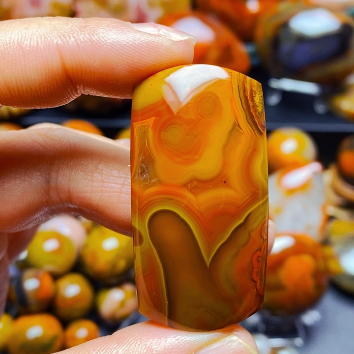 玛瑙/玉髓颈饰未镶嵌