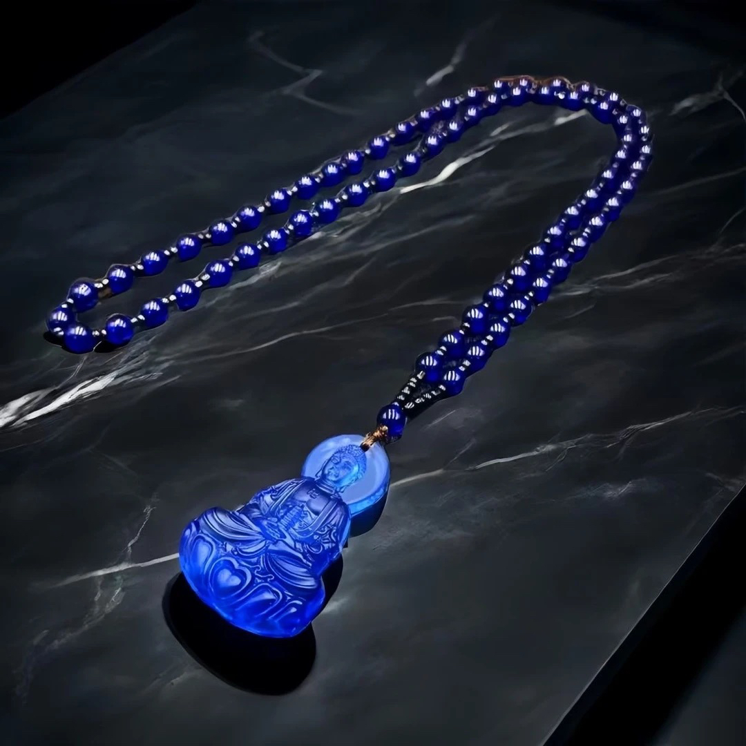 天然正品时尚百搭精手工美蓝陨晶石佛公项链吊坠（多样性拍一发一）