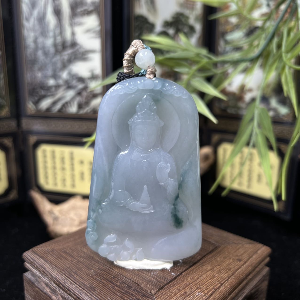 LYPM-15-10翡翠5-4素衣观音