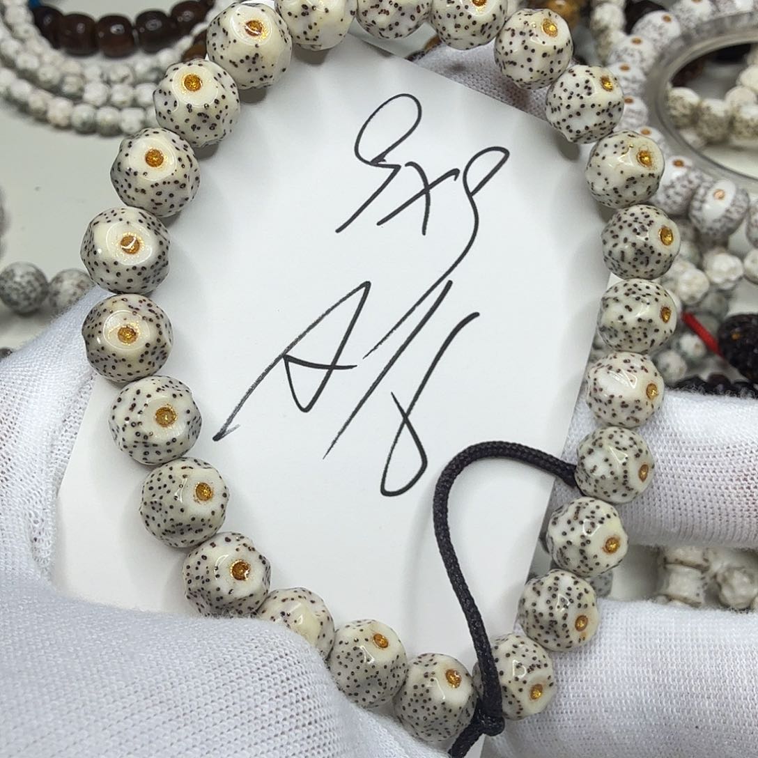 星月菩提吊坠烫金大眼睛无相a16