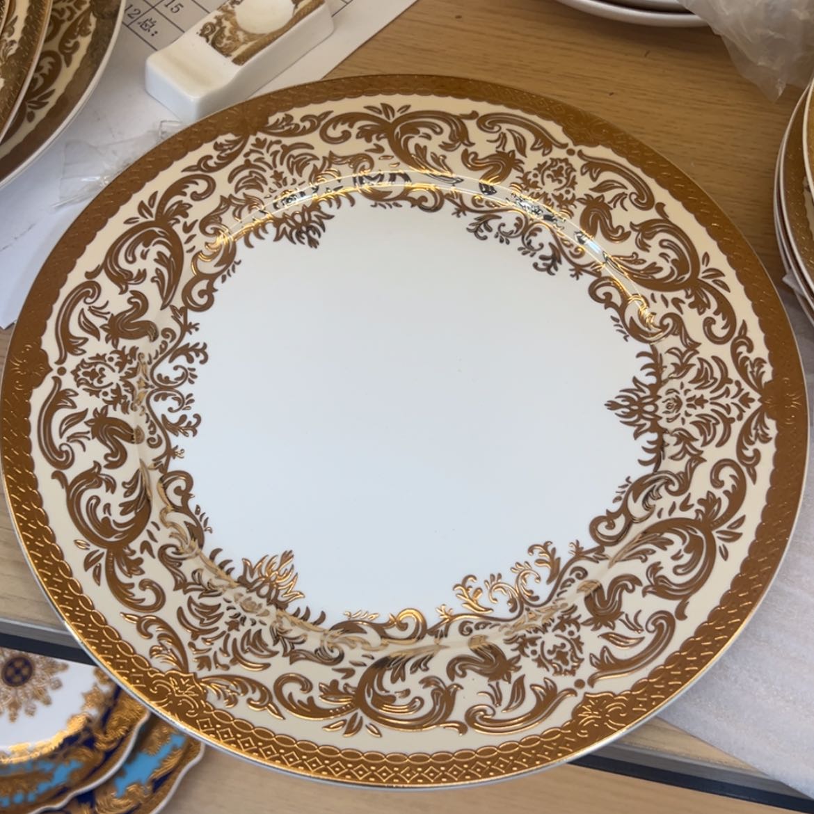 【闪购商品】瓷片10.5寸平盘一个一单尾单