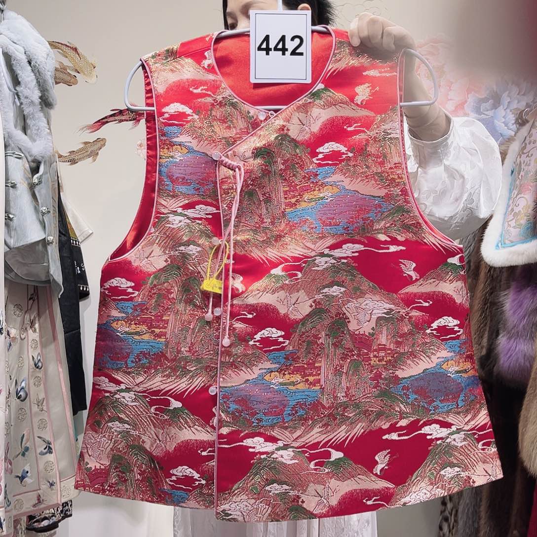 春秋冬款圆领斜襟山水图西阵织马甲