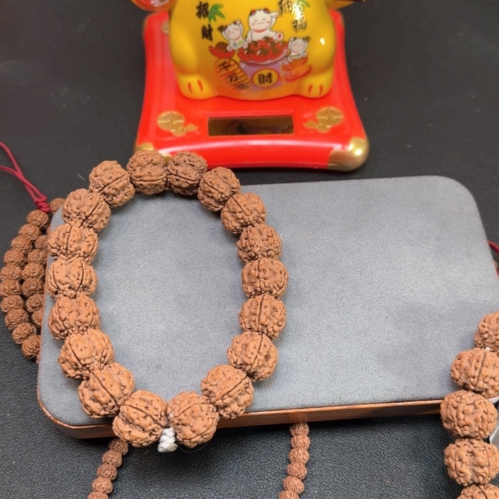 【闪购商品】金刚菩提吊坠上***@g g j j l lo o