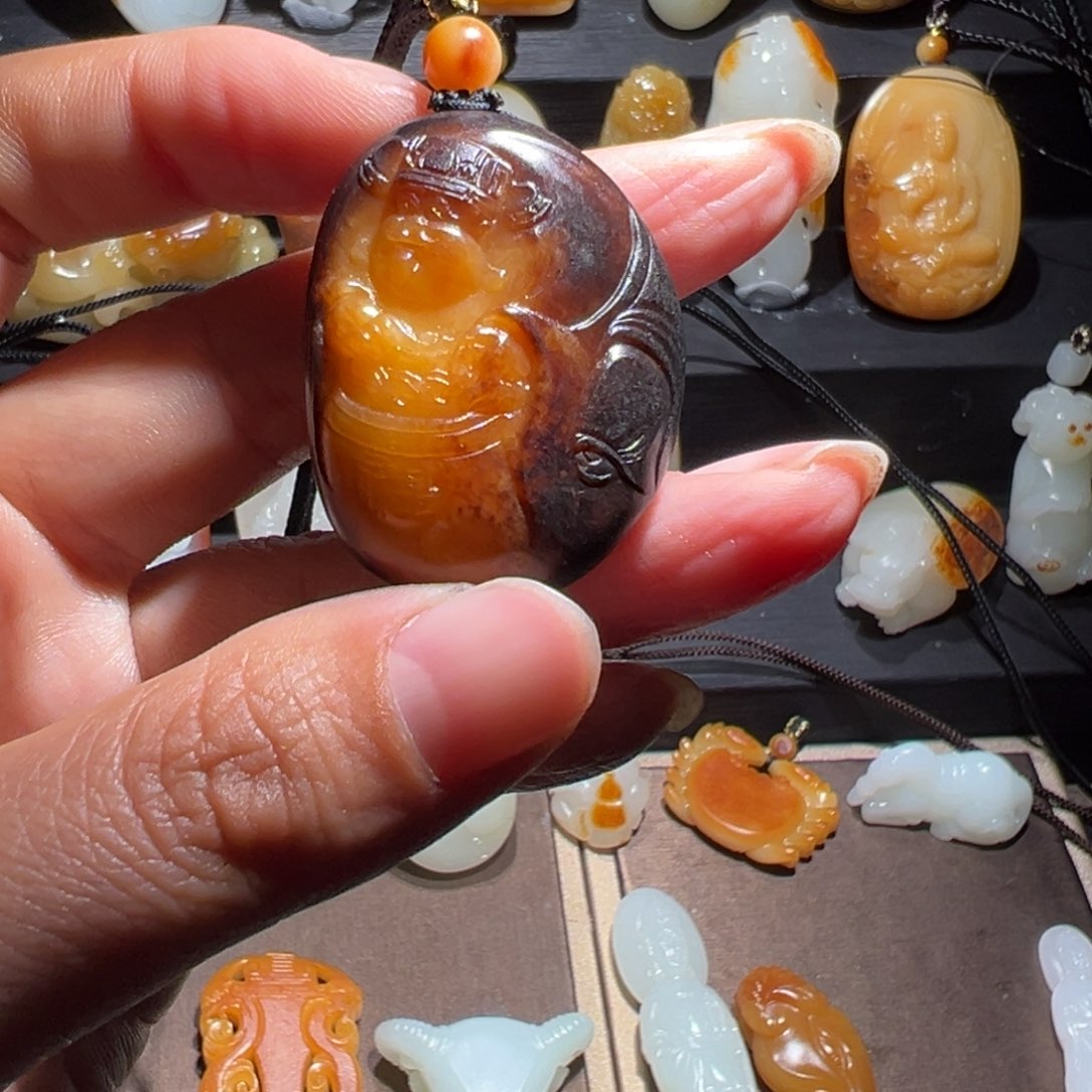 和田玉玉牌未镶嵌二*柜