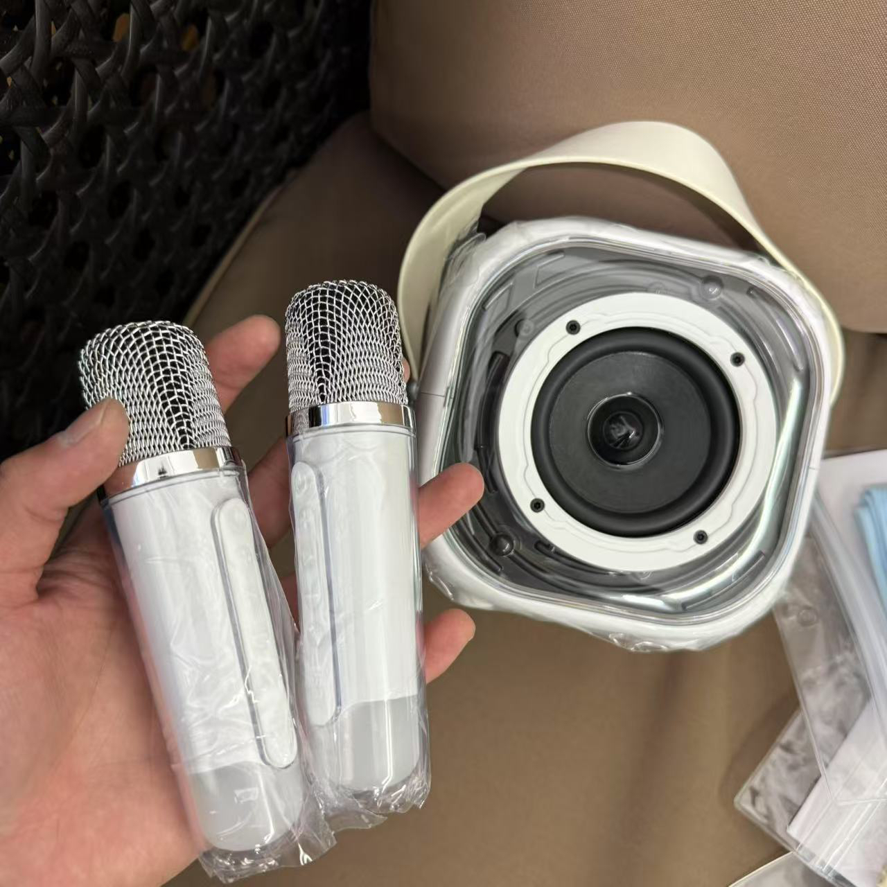 无线蓝牙音箱唱歌迷你k歌通用手持