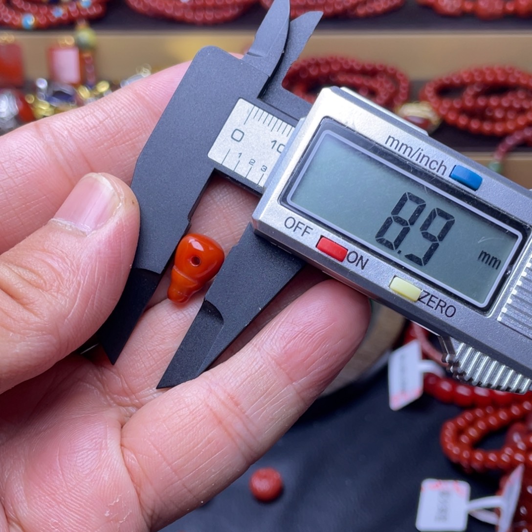 南红玛瑙未镶嵌卡8.9/13.6小三通