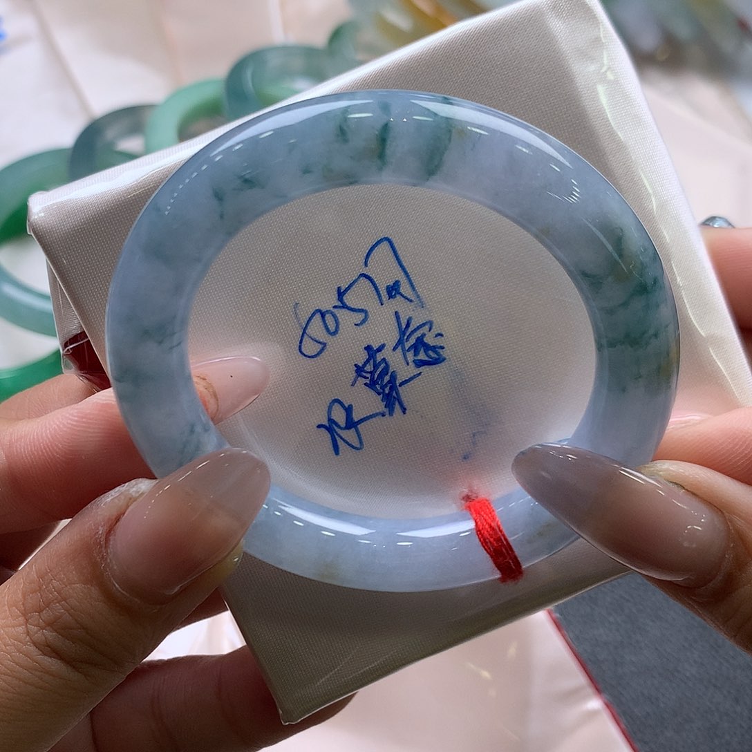 未镶嵌手镯翡翠50.5圆
