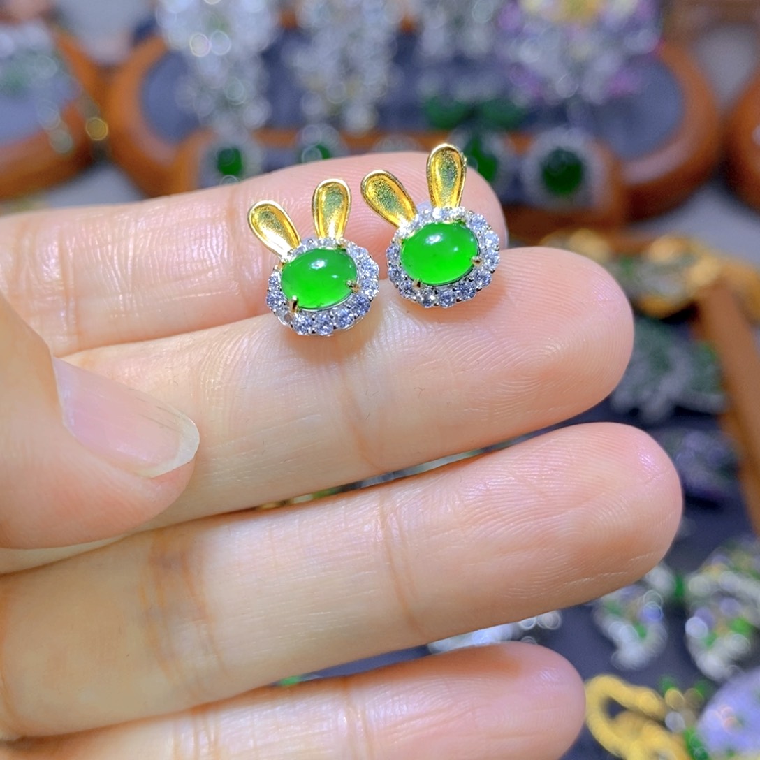 翡翠颈饰银S925镶嵌天然翡翠