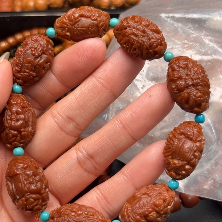 吊坠猴头核桃橄榄