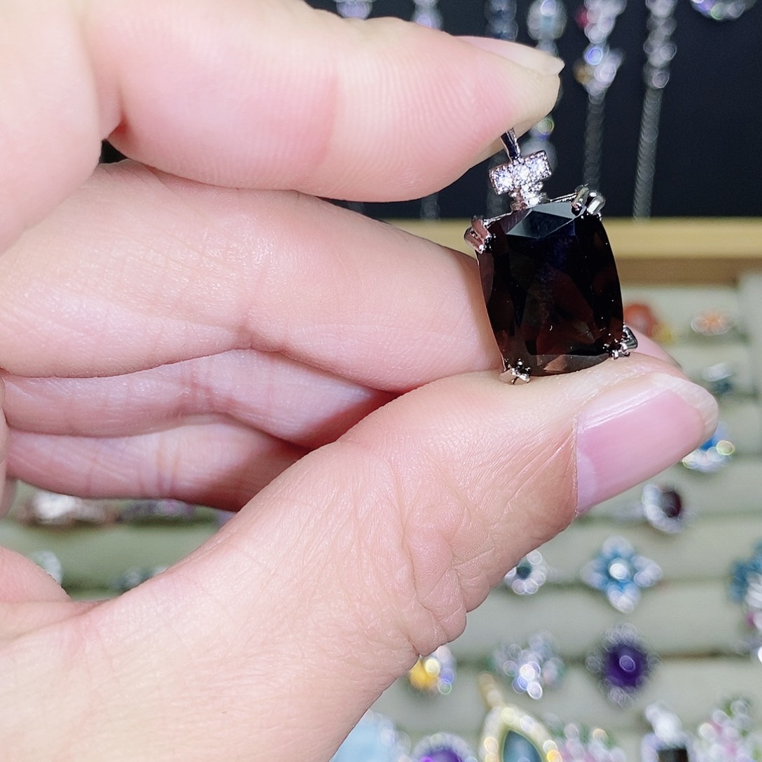 吊坠(不含链)未镶嵌水晶