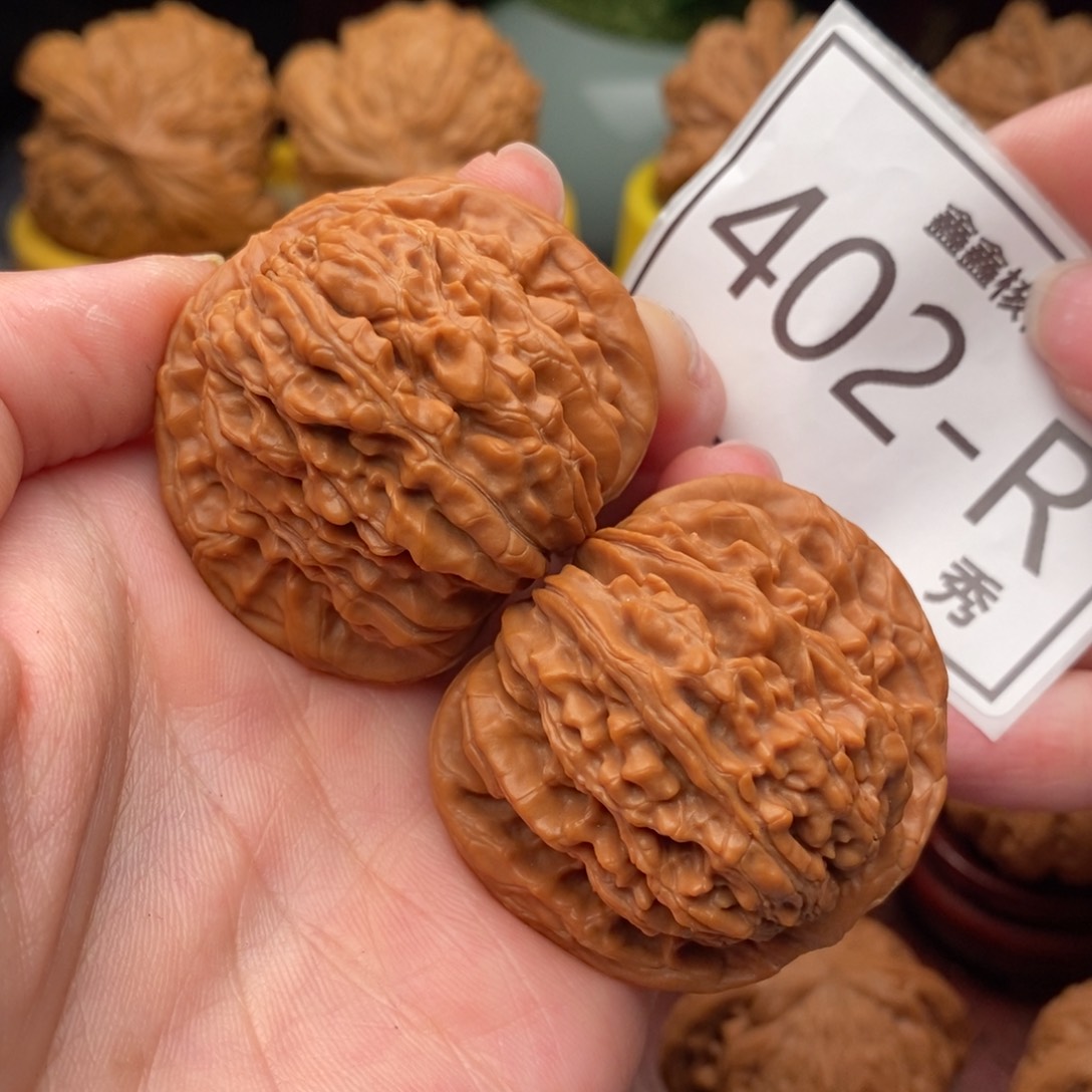 文玩核桃把件汉高楼44