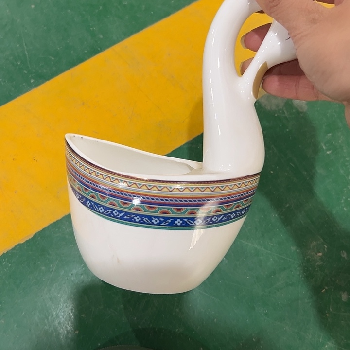 T***艳搪瓷瑕疵天鹅1个装