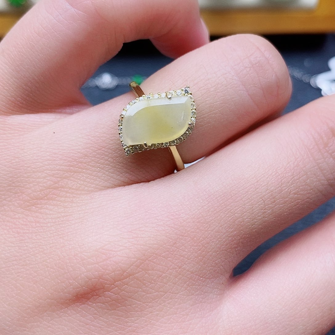 银S925镶嵌戒指翡翠