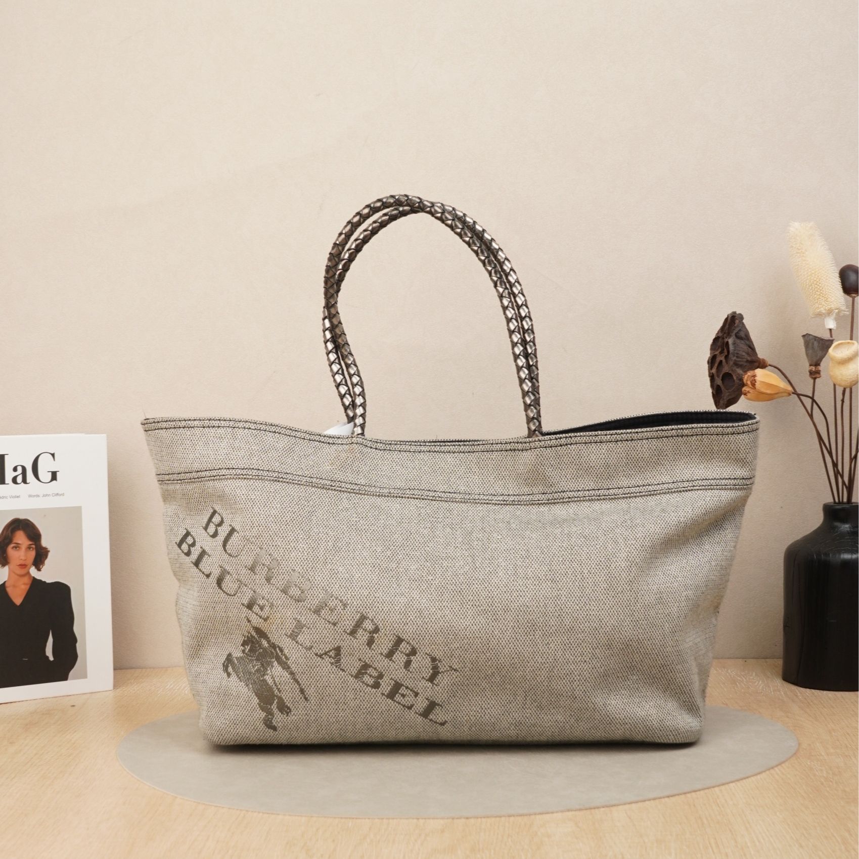 95新 BURBERRY/博柏利 博柏利托特包灰色帆布/DS047516