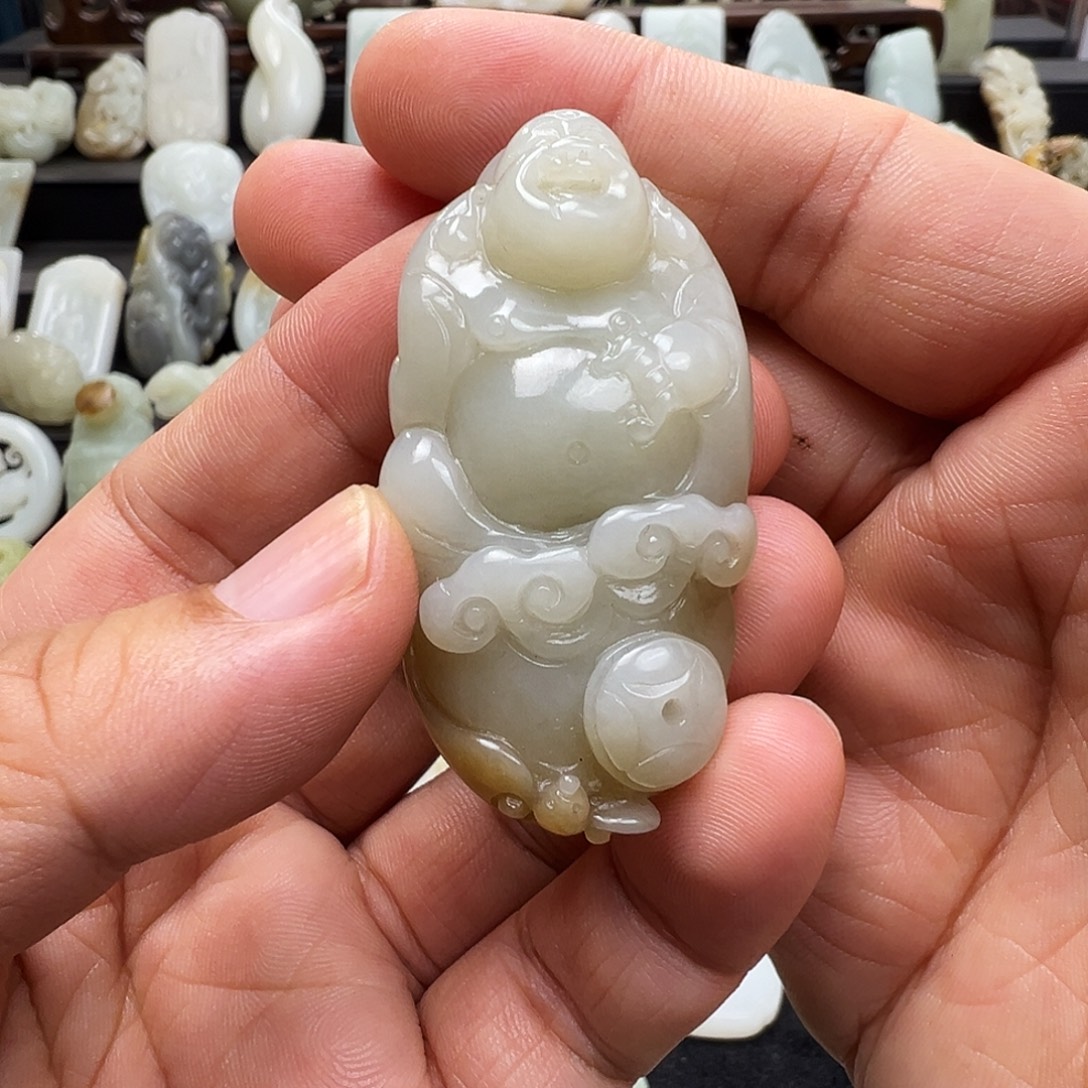 和田玉未镶嵌颈饰