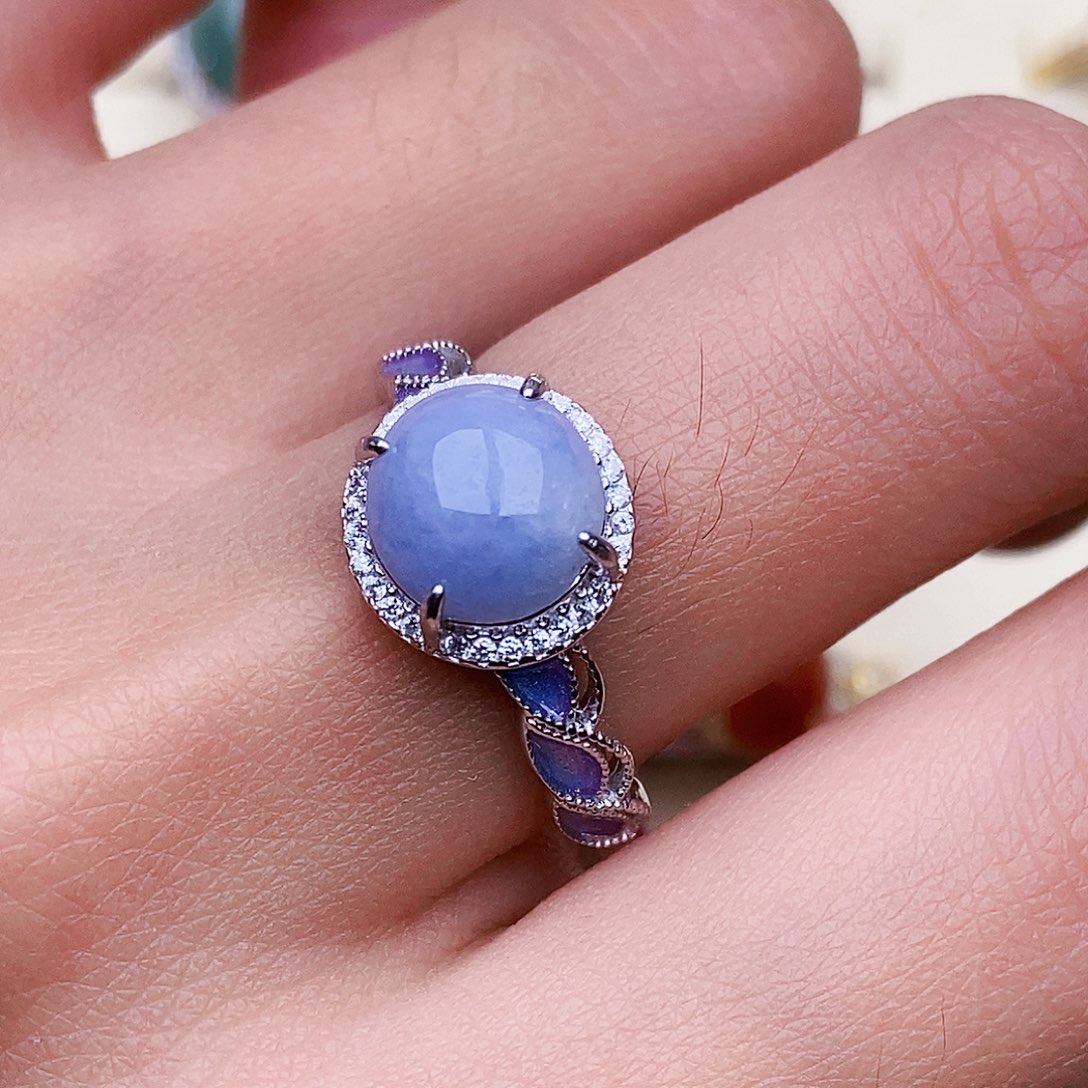 翡翠戒指银S925镶嵌翡翠戒指银S925镶嵌