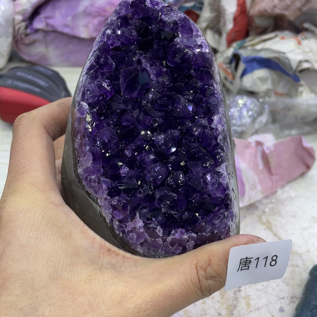 紫晶大型摆件（非配饰）未镶嵌
