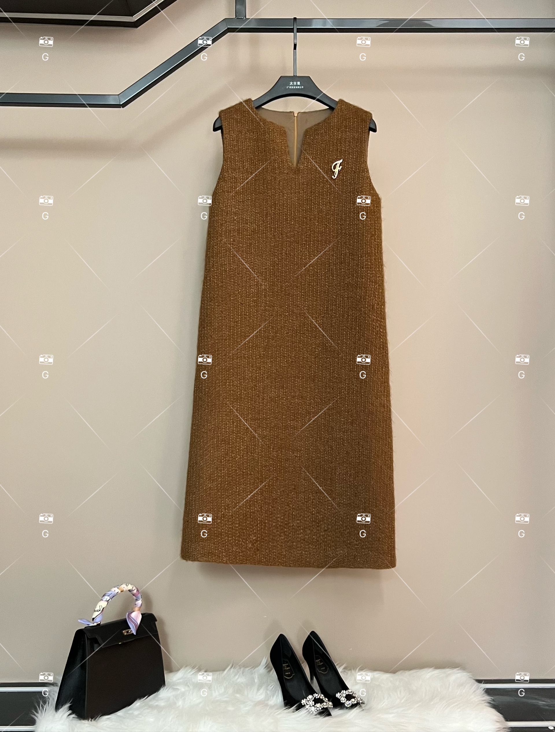 【WW】不褪色复古风显瘦默认款式连衣裙女装轻奢秋冬时尚 H-1531