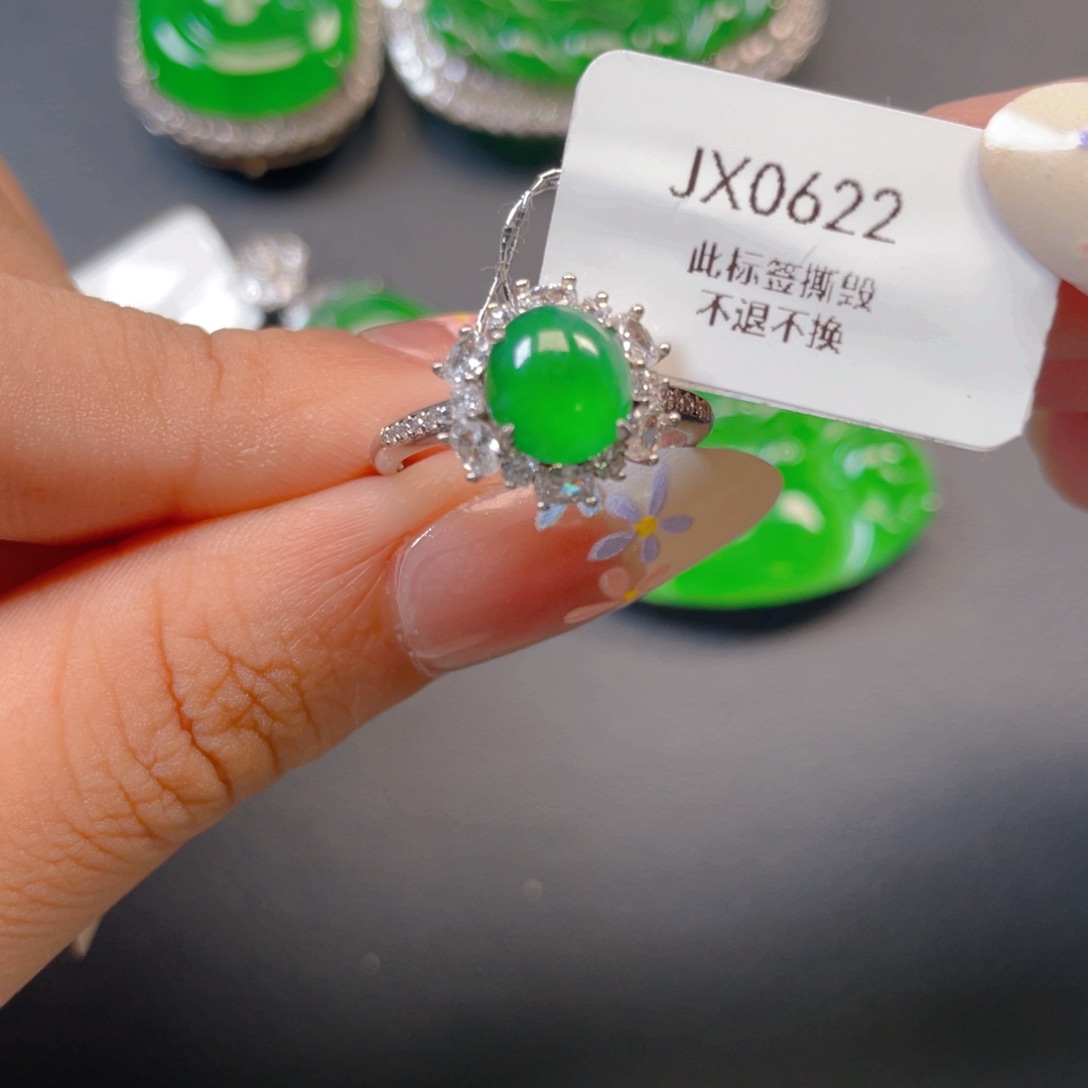 【闪购商品】颈饰银S925镶嵌翡翠翡翠