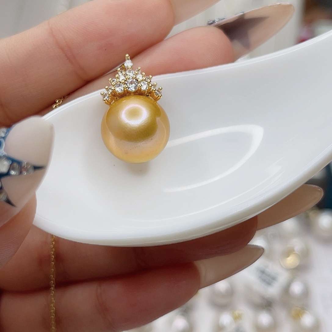 淡水珍珠合金吊坠(赠链)