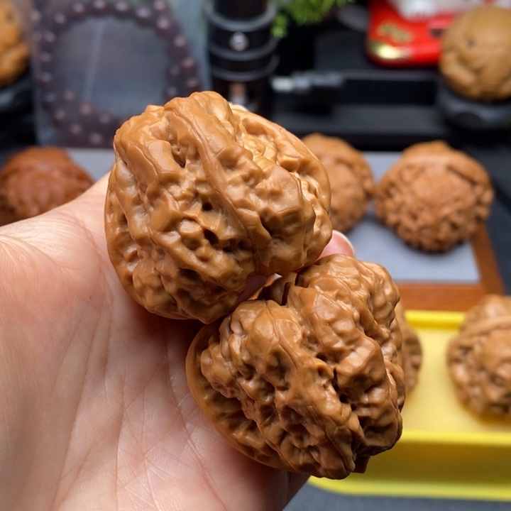 木质类双开背三角金蟾蛤蟆头