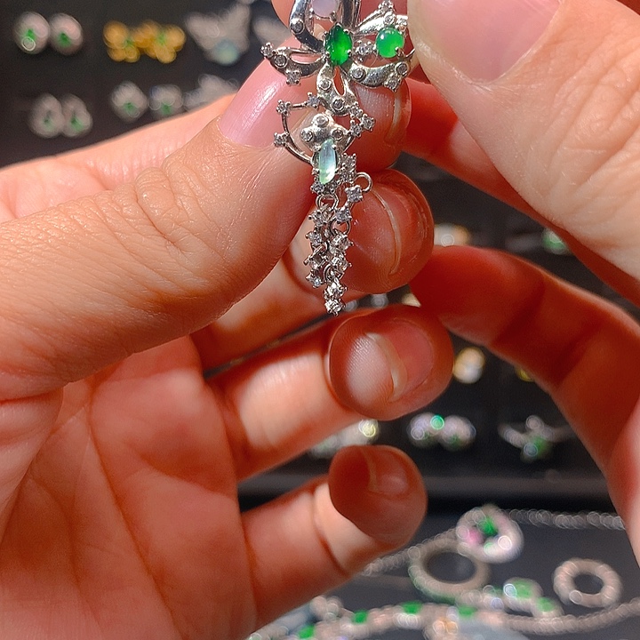 翡翠戒指银S925镶嵌耳钉