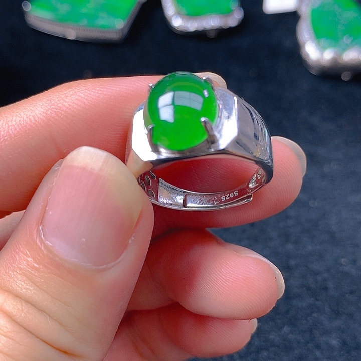 【闪购商品】翡翠银S925镶嵌颈饰翡翠