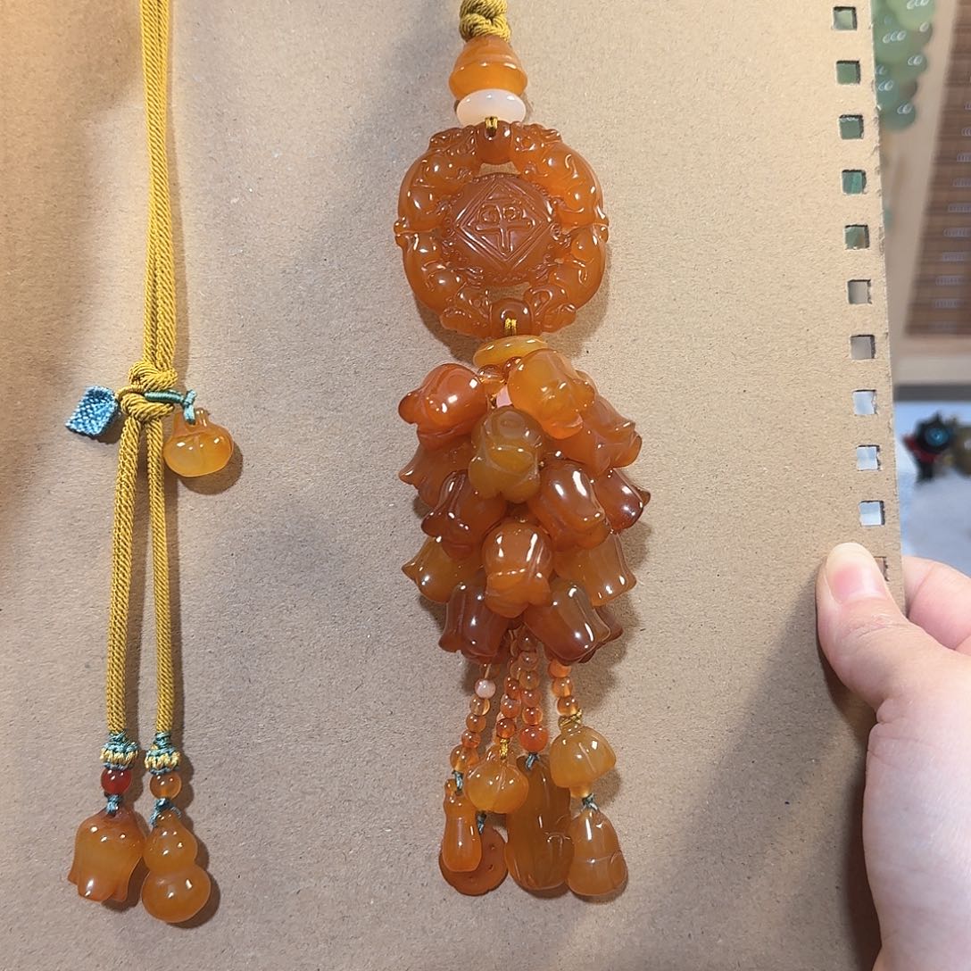 玛瑙/玉髓汽车挂件福利款通货料子不挑带有包容点未镶嵌