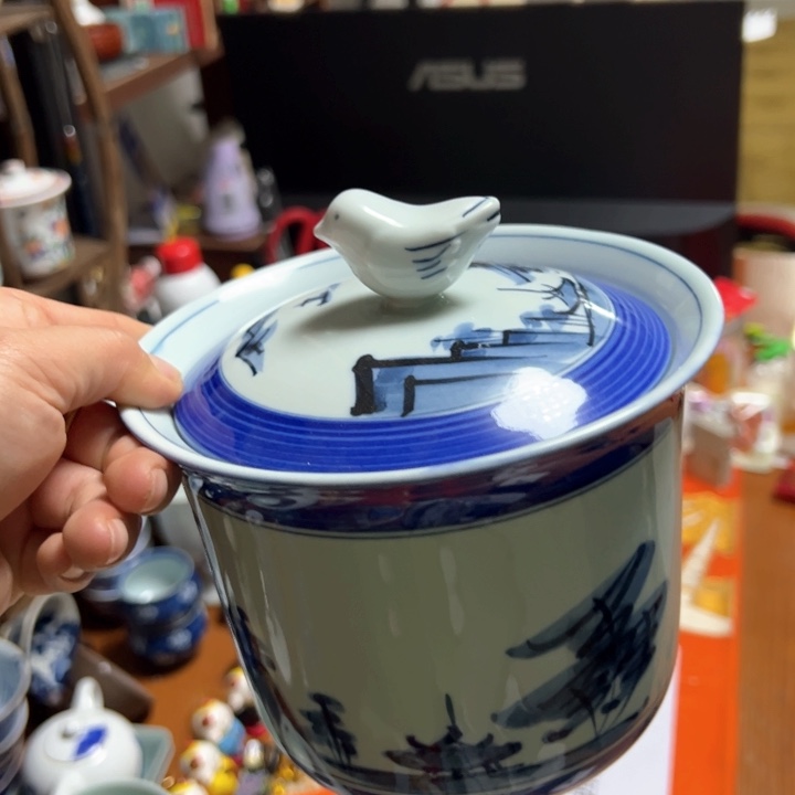 盖碗瓷器直播放漏中