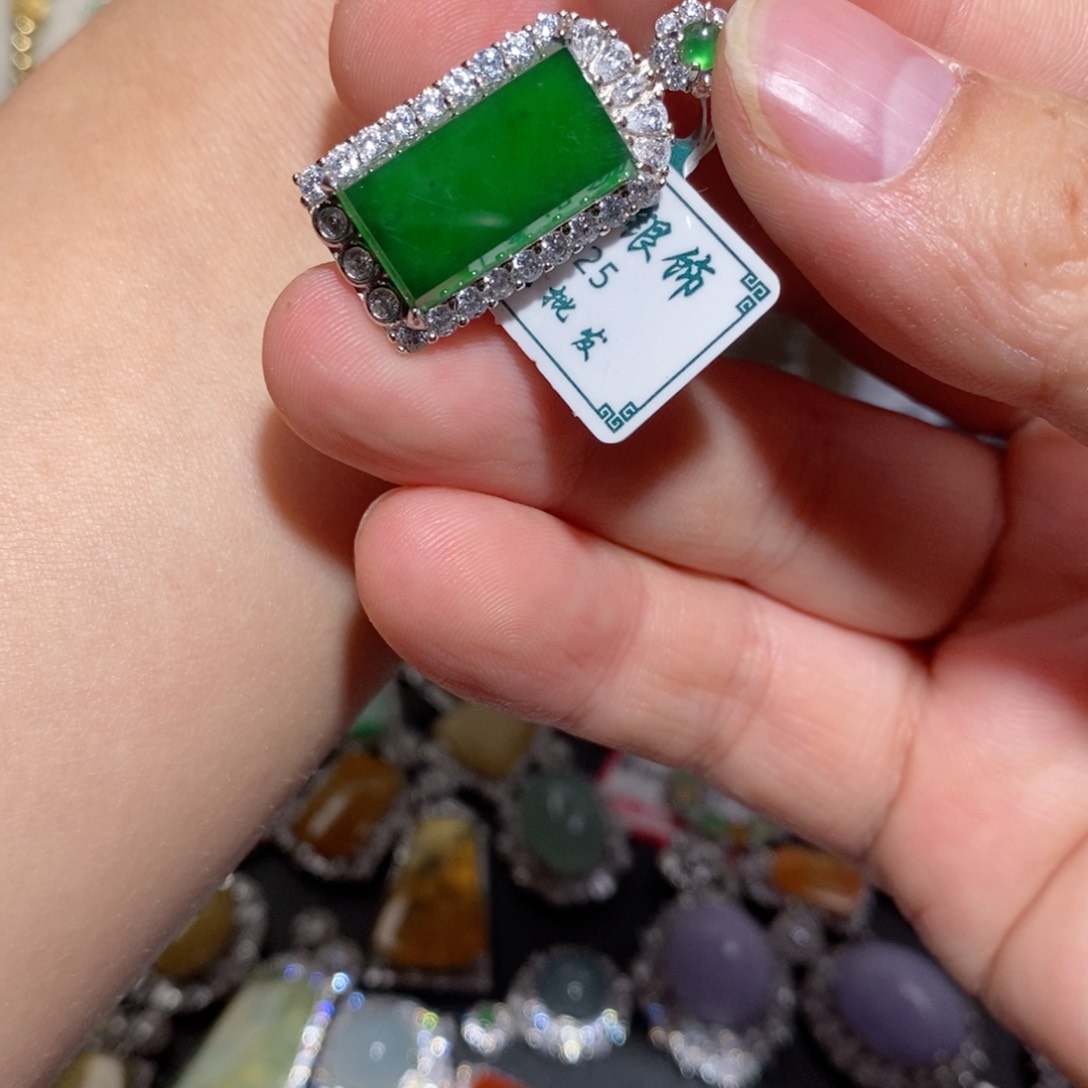 翡翠银S925镶嵌颈饰n n k k