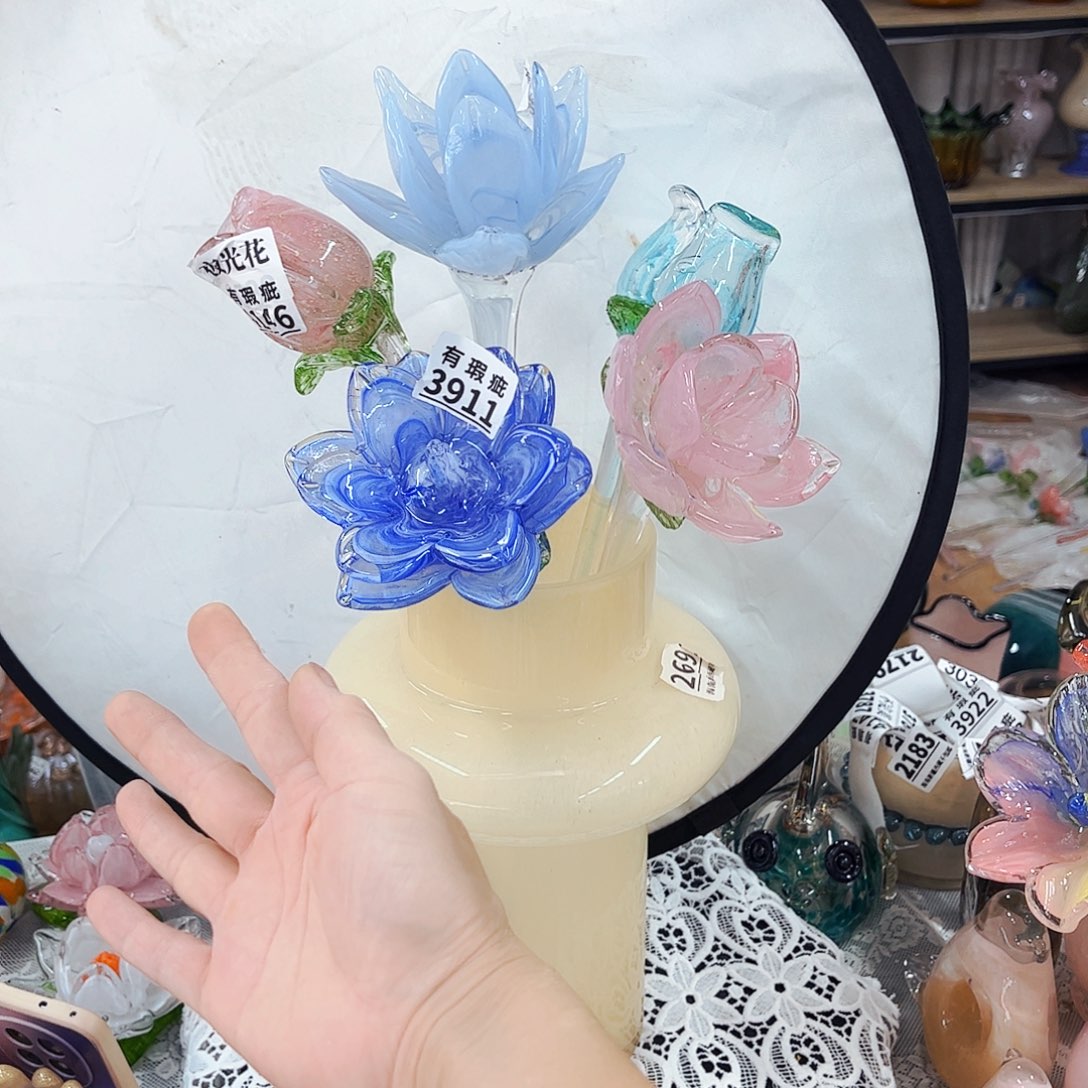 5朵瑕花，家悦琉璃工艺品