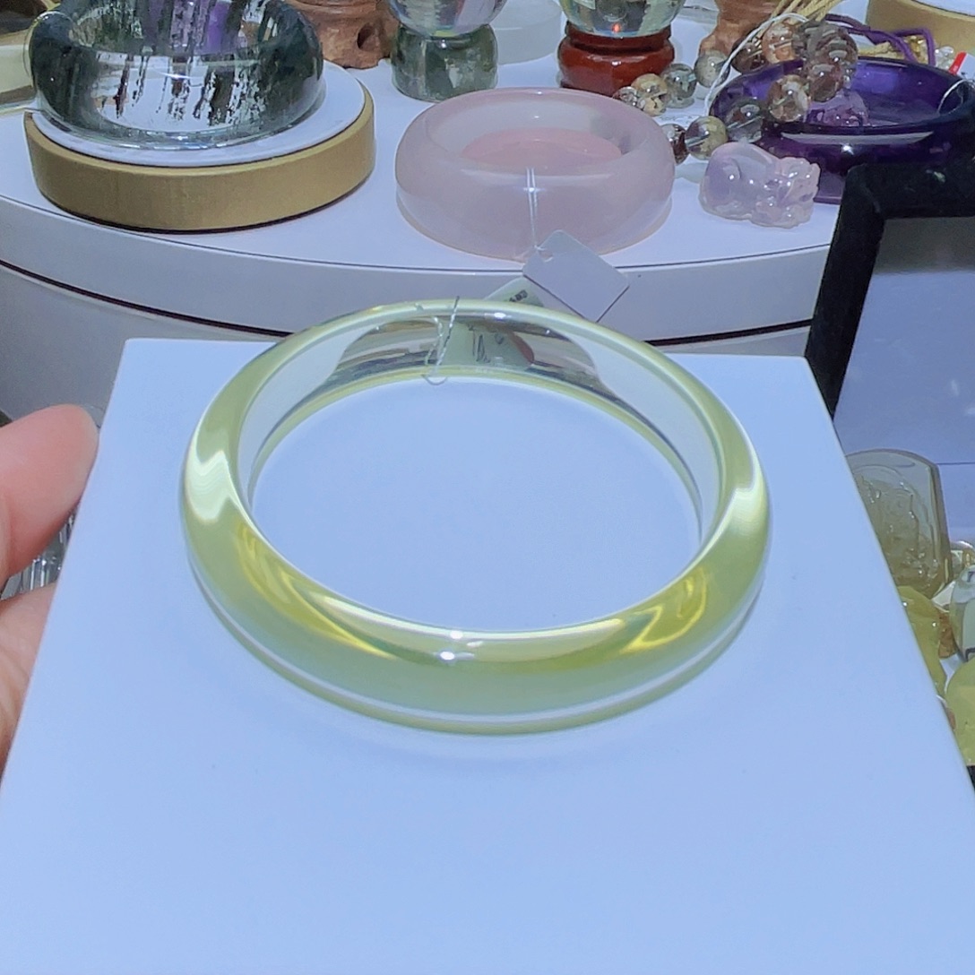 水晶手镯未镶嵌橙**?天然黄水晶全净体高冰高透55圈