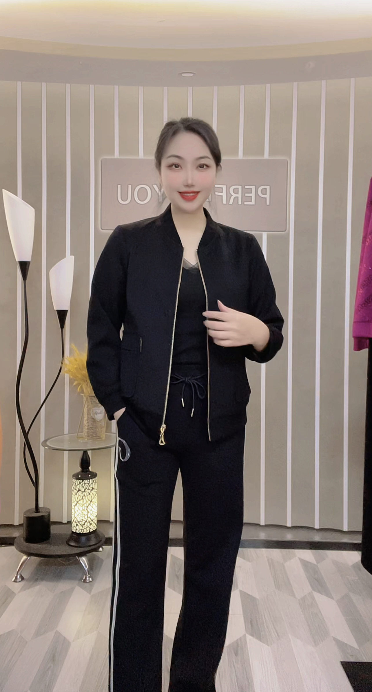 缘格熙外套女春秋最新款爆款休闲开衫显瘦百搭黑外套女8219