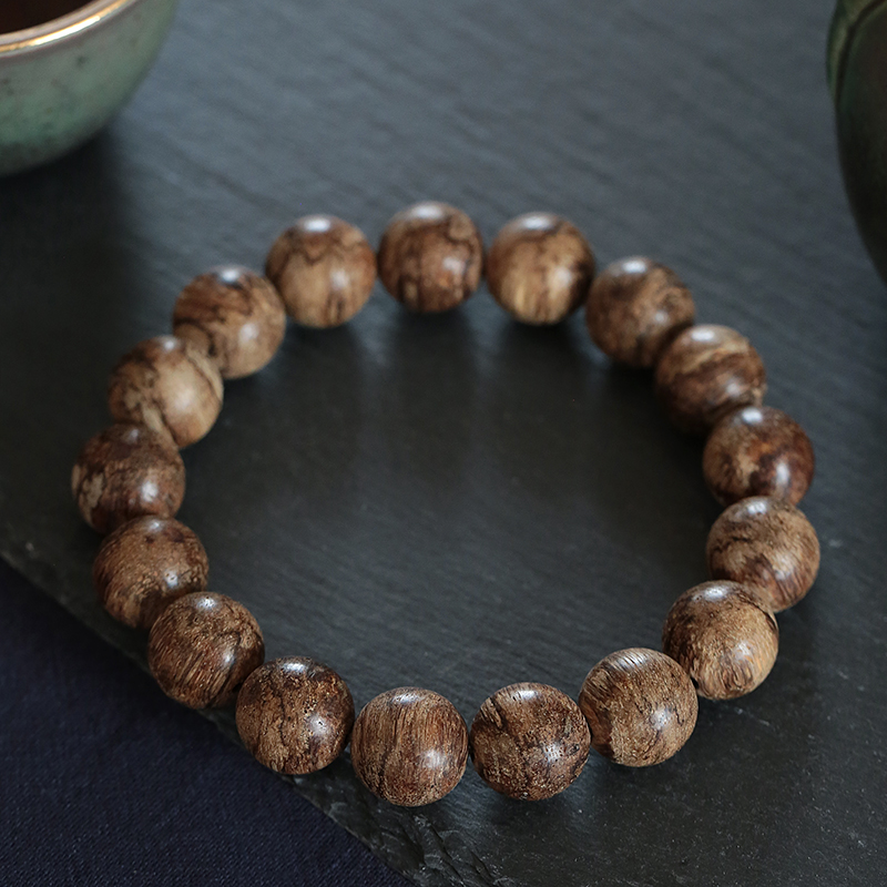 达拉干1.3虎斑百年土沉古董碳化老料