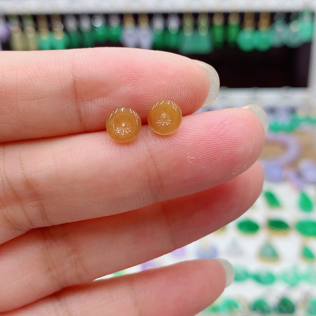 翡翠18K金镶嵌耳饰