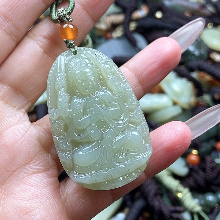 和田玉颈饰未镶嵌