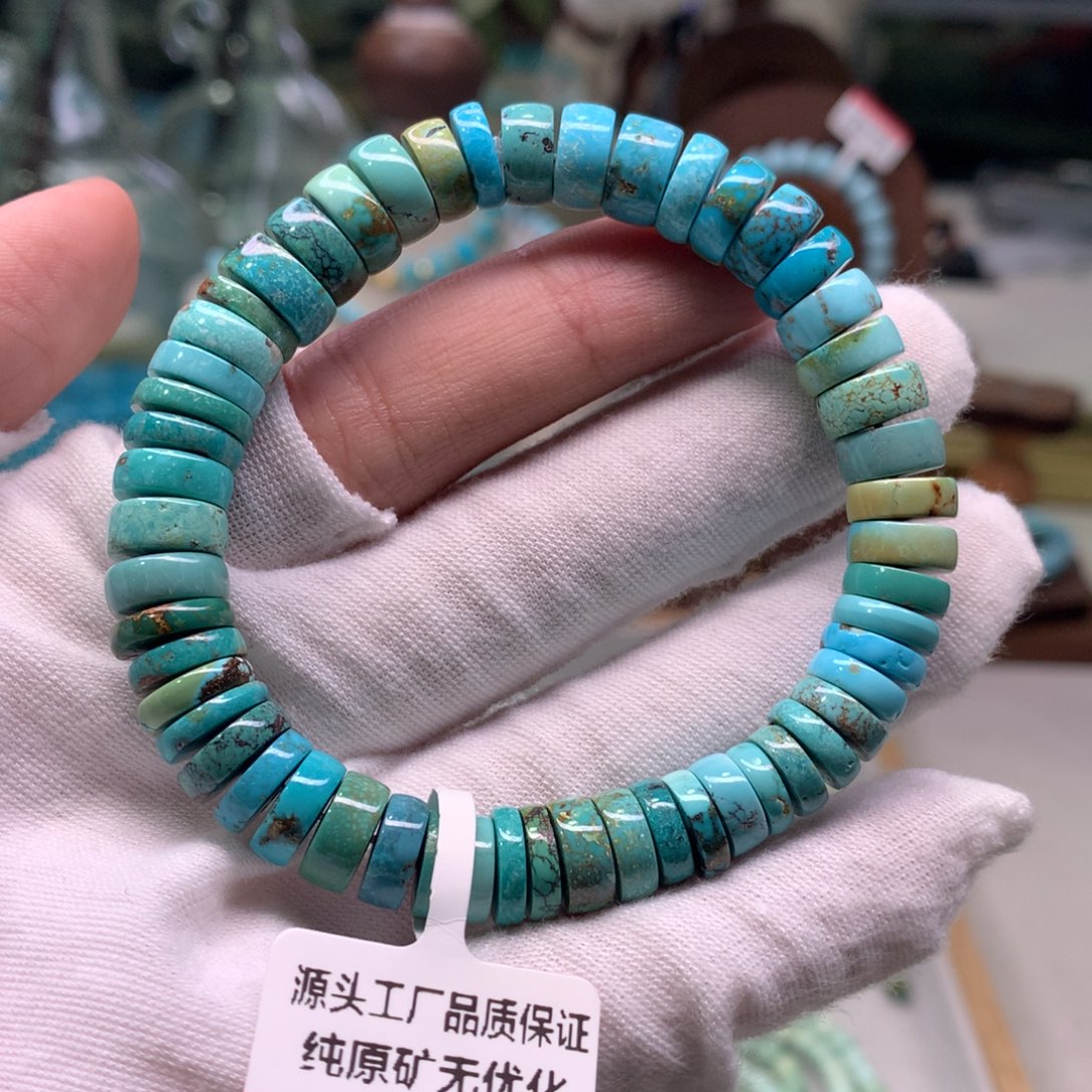 绿松石配饰未镶嵌