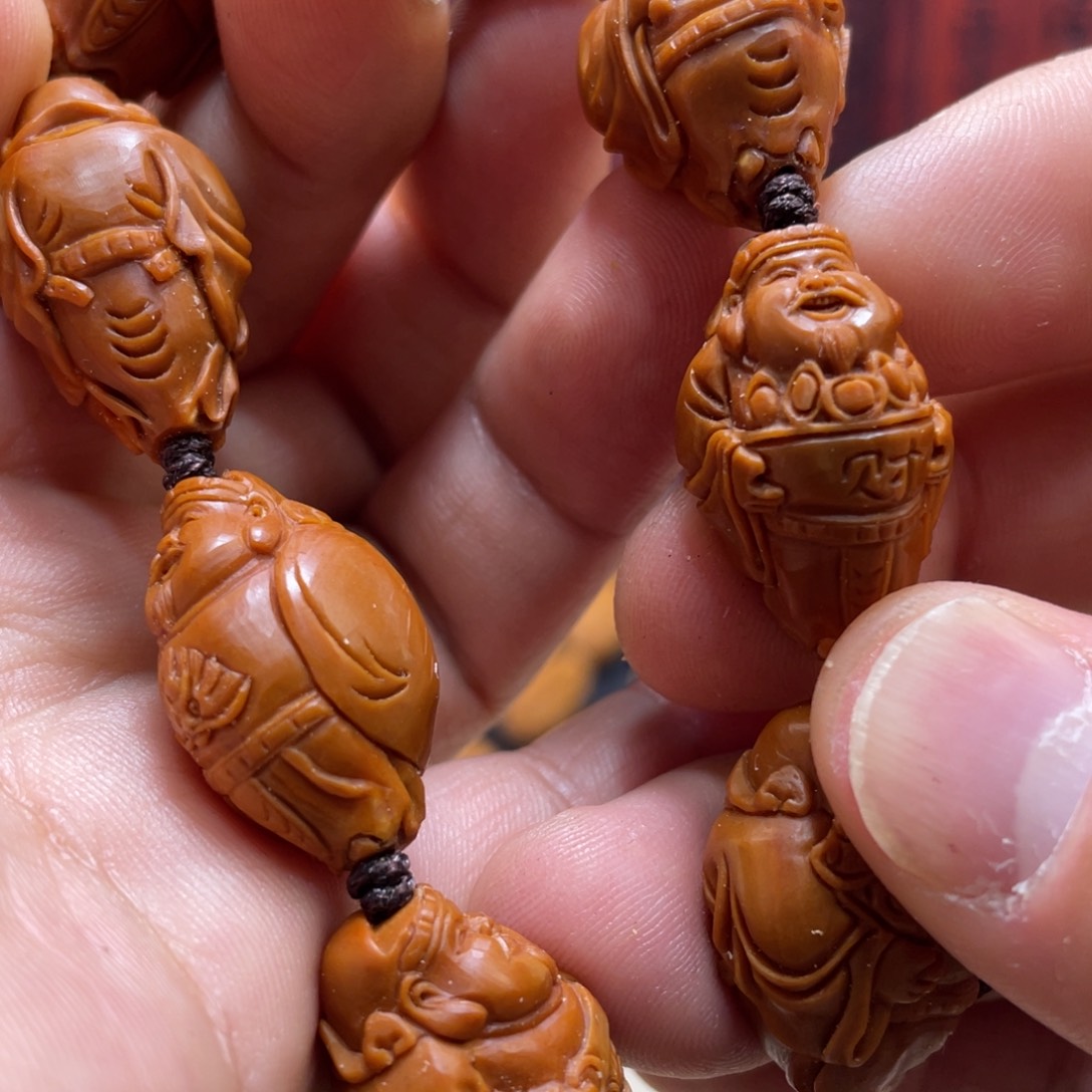 橄榄核吊坠橄榄核雕