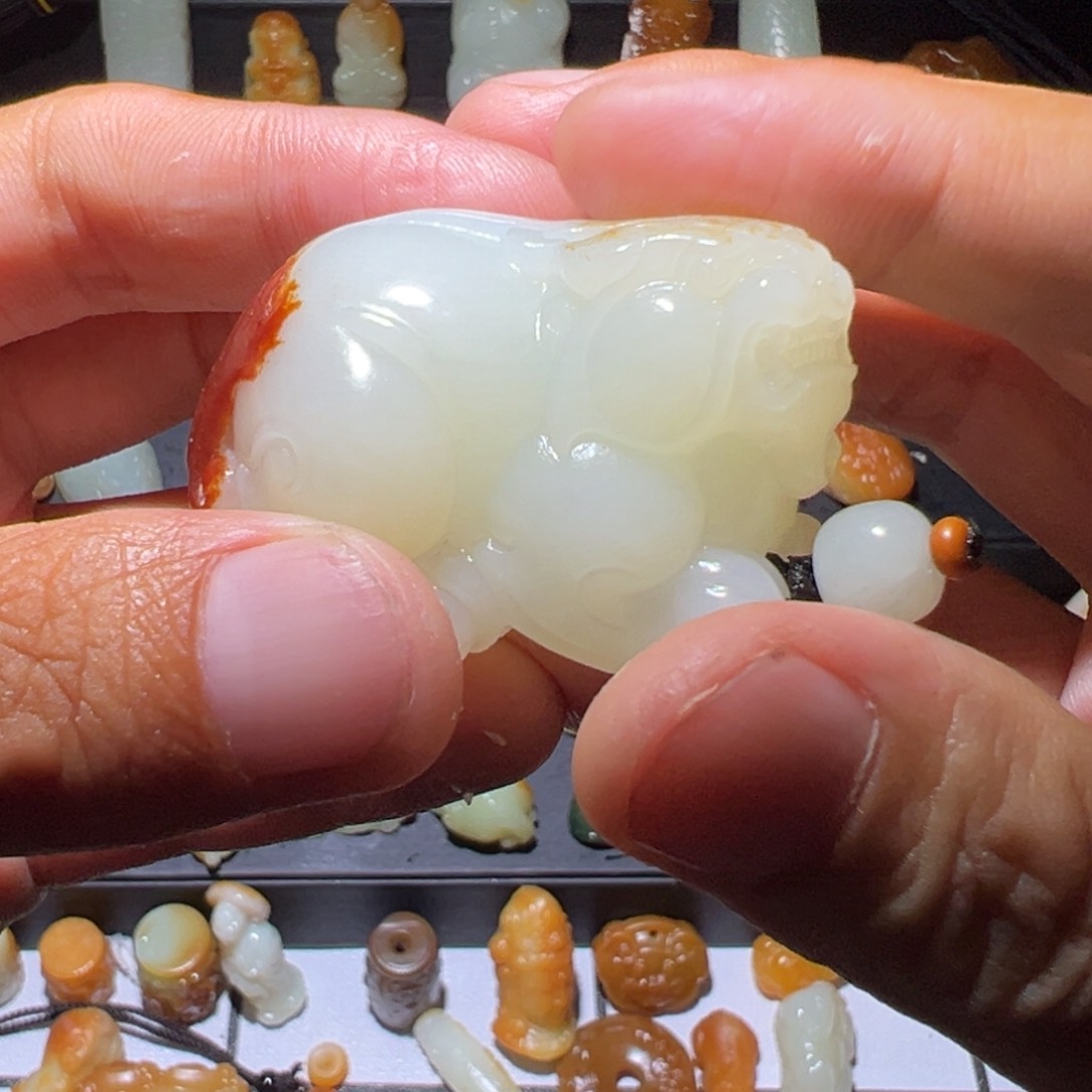 和田玉未镶嵌颈饰闲**鹤