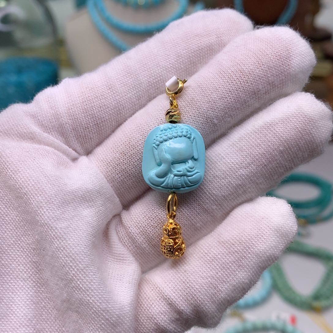 绿松石配饰未镶嵌